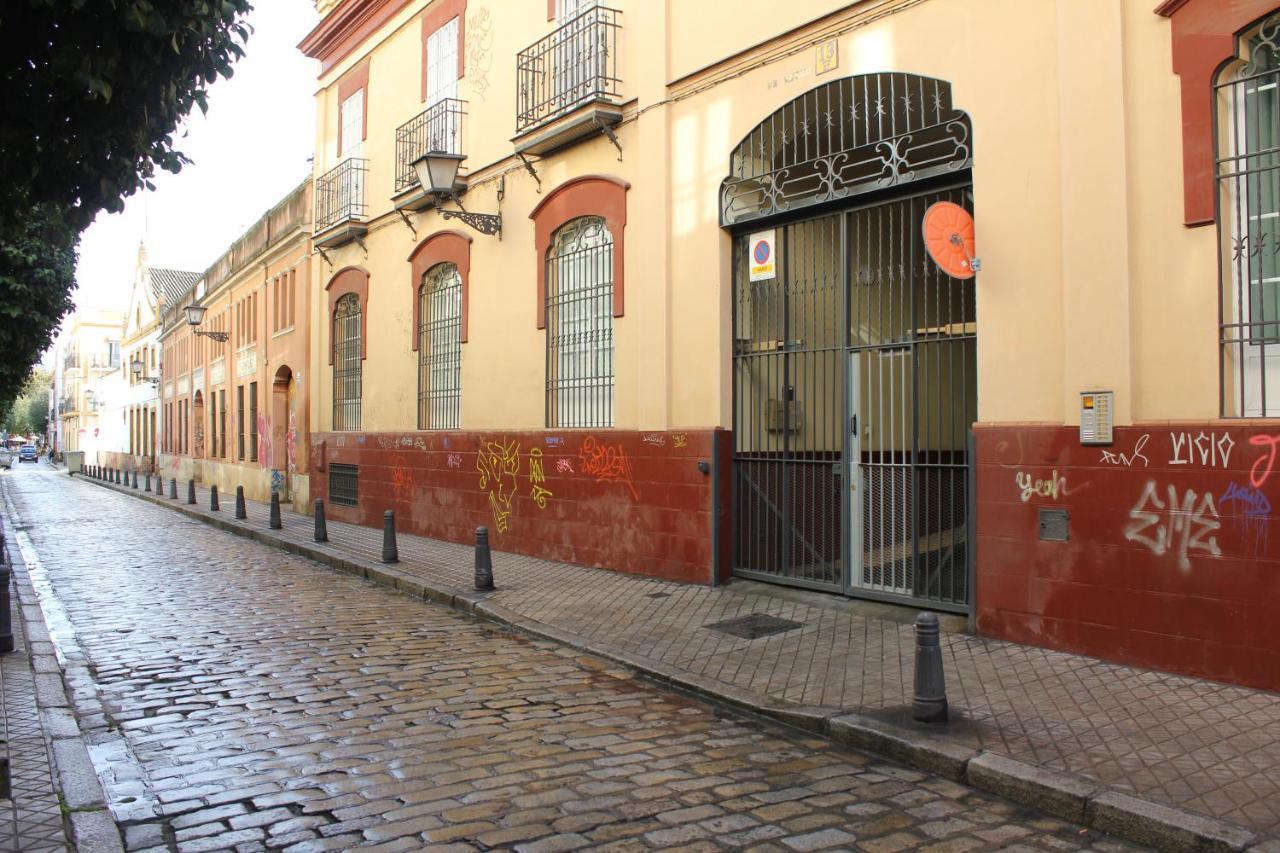 Monkeys Apartments Lumbreras Deluxe Sevilla Exterior foto